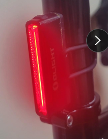 OLIGHT「SEEMEE 30」の外観写真